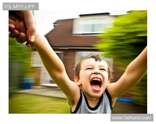 足球明星卡通形象趣味拍照打卡活动引爆球迷热情与创意分享